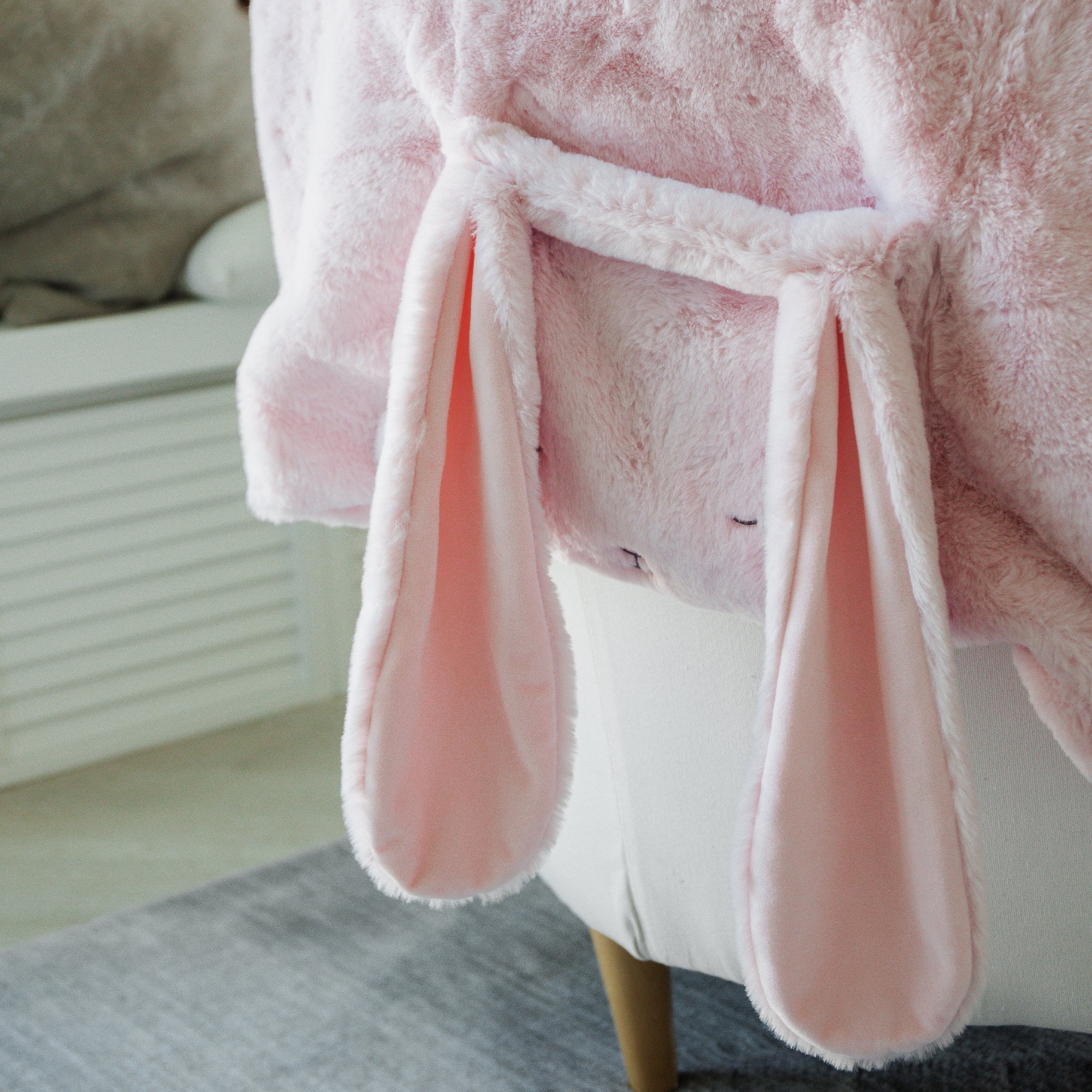 100726: Blossom Bunny Tuck Me In Blanket