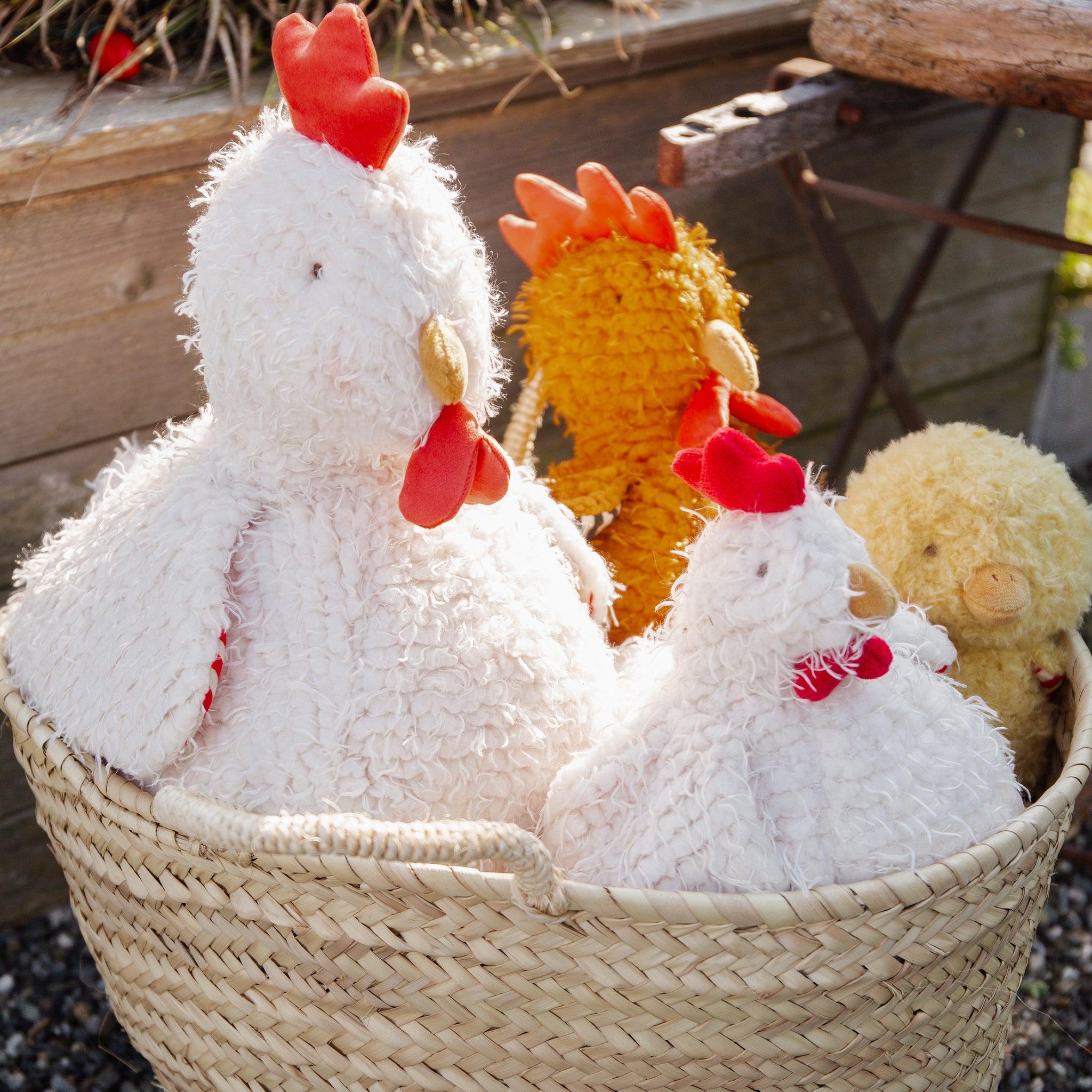 910367: Big Clucky the Chicken