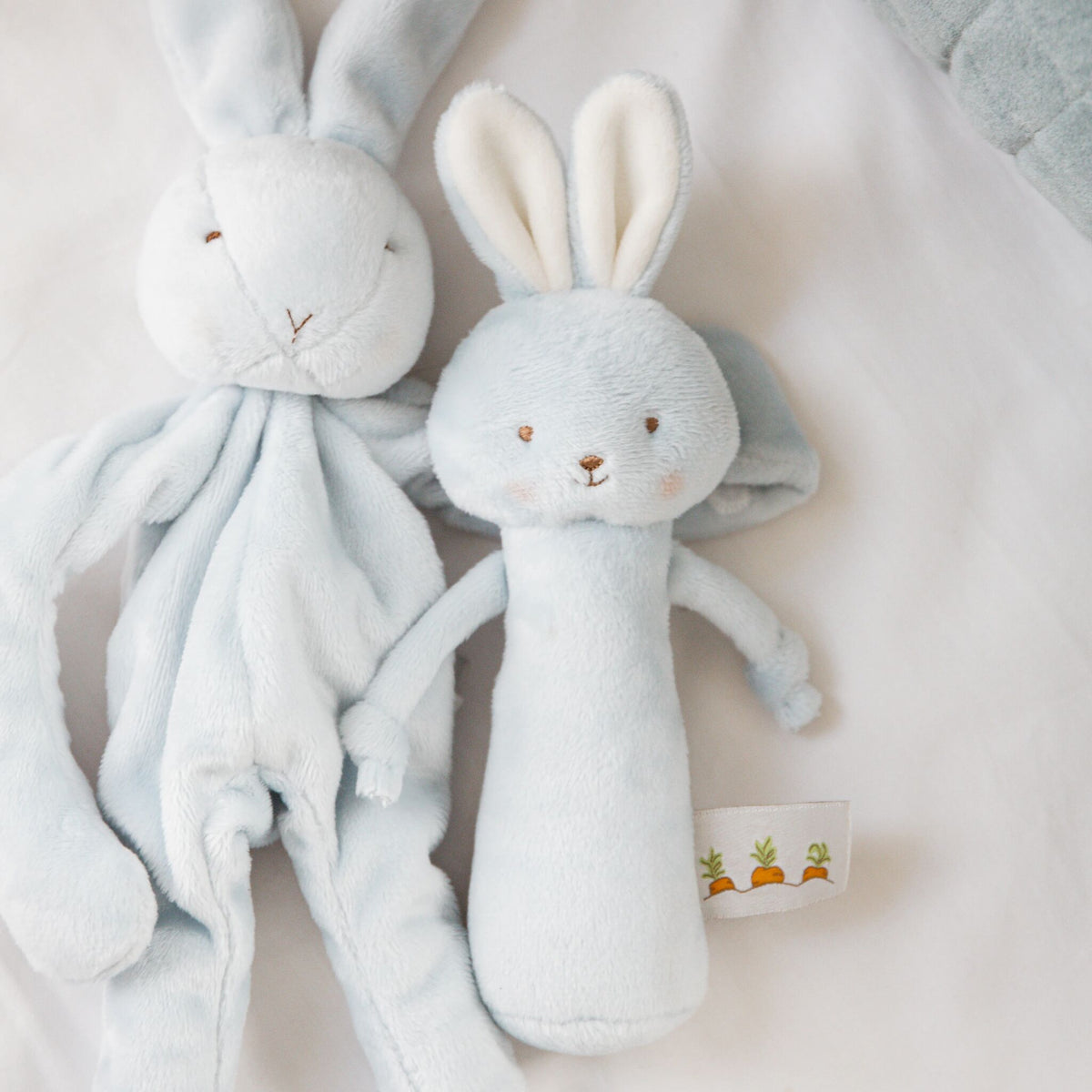 190754: Bud Bunny Friendly Chime Rattle