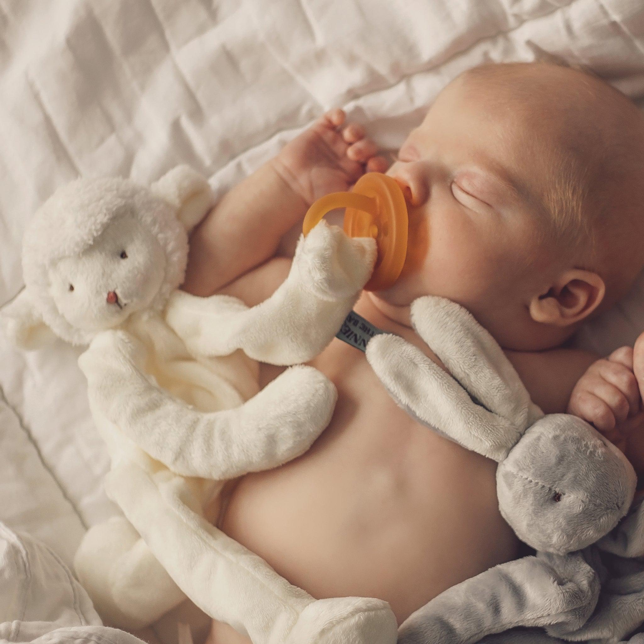 Kiddo Silly Buddy-Lovey - Silly Buddy-SKU: 141241 - Bunnies By The Bay