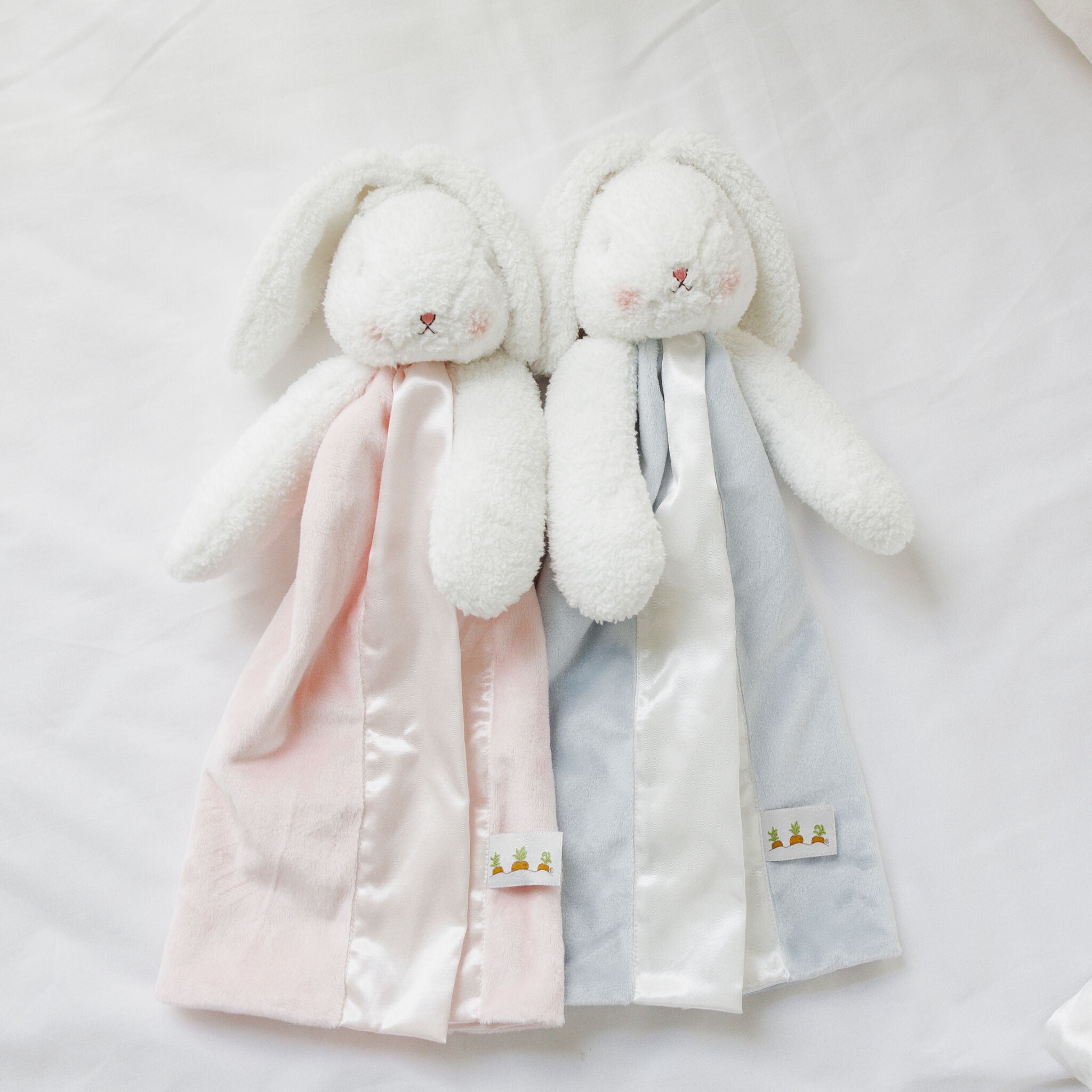 104106: SIMPLE Blossom Bunny Buddy Blanket