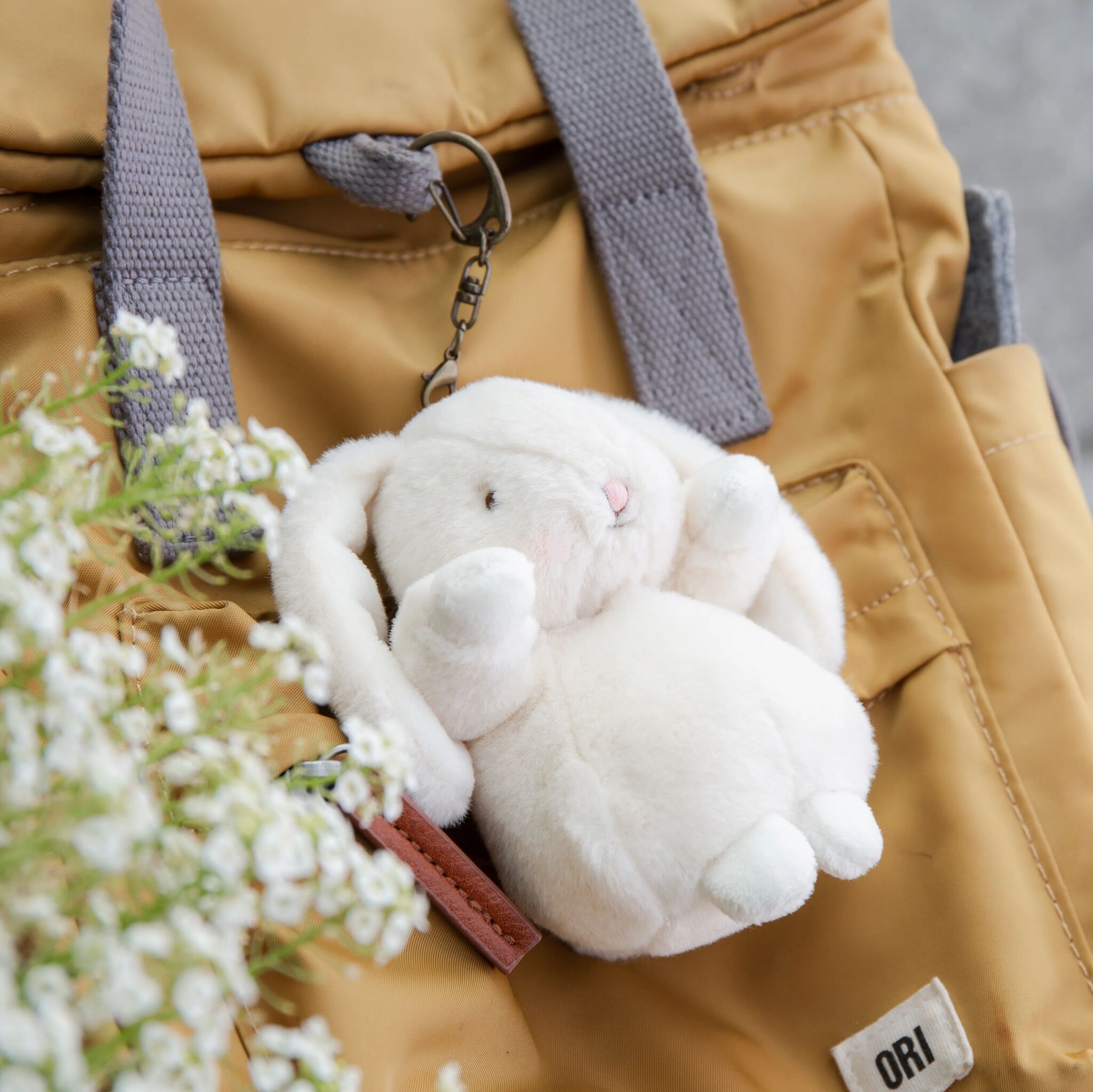 🥕NEW!!! 190449: Nibble Bunny Key Chain